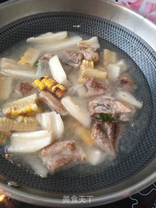Stewed Pork Ribs with Corn Lotus Root recipe