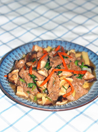 Stir-fried Beef Tenderloin with Mushrooms recipe