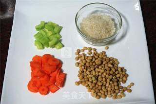 Cucumber Carrot Soy Milk recipe