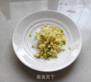 Enoki Mushroom Mixed with Shredded Chicken recipe