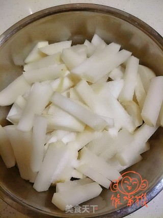 Refreshing Radish Sticks recipe