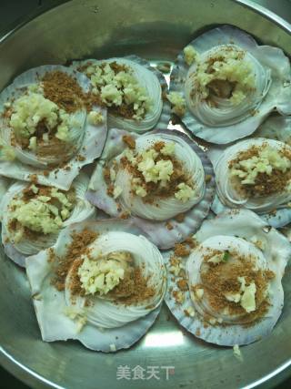 Steamed Scallops with Garlic Vermicelli recipe