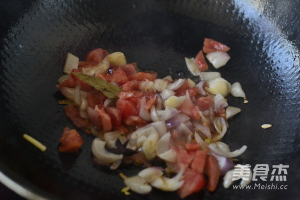 Steak Steak with Tomato recipe