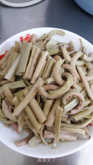 Fried Pork with Bracken recipe