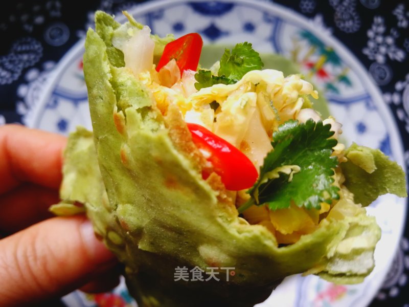 #团圆饭# Spinach Cake with Vegetable Core recipe