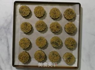 Mooncakes with Five Nuts recipe