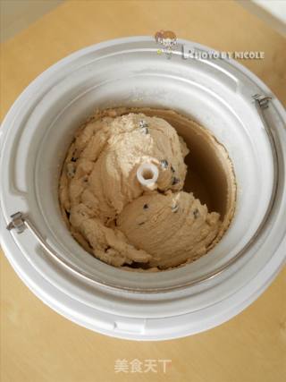 Homemade Worry-free Version of Coffee Chocolate Bean Ice Cream recipe