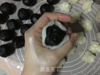 Egg Yolk Cake with Xue Mei Niang recipe