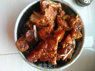Sauce-flavored Pork Ribs and Yam recipe