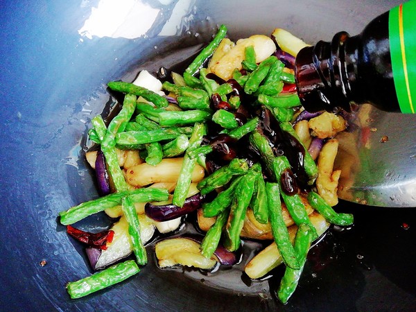 Stir-fried Eggplant and Beans recipe