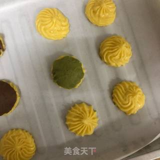 Crispy Vanilla Custard Puffs recipe