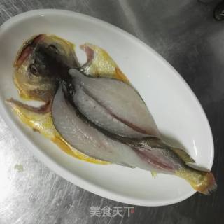 Oily Yellow Croaker recipe