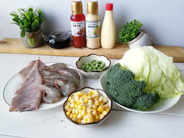 Vegetable Seafood Salad recipe