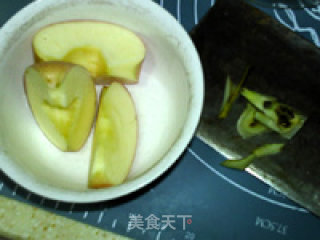 Oatmeal Apple Soy Milk recipe
