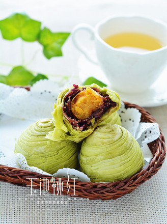 Matcha Rose Yolk Cake recipe