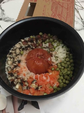 Rice Cooker with Tomato and Mixed Vegetables Stewed Rice