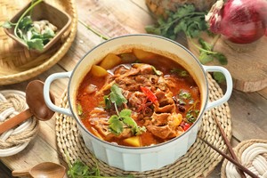 Red Soup Sheep Scorpion Hot Pot recipe