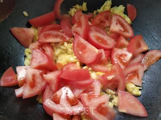 Tomato Scrambled Eggs recipe