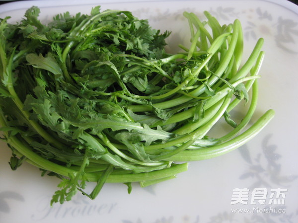 Vegetarian Fried Chrysanthemum recipe