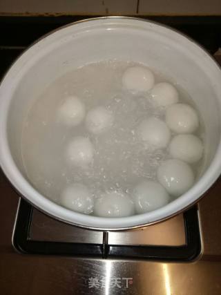 Chocolate Sauce Glutinous Rice Balls recipe