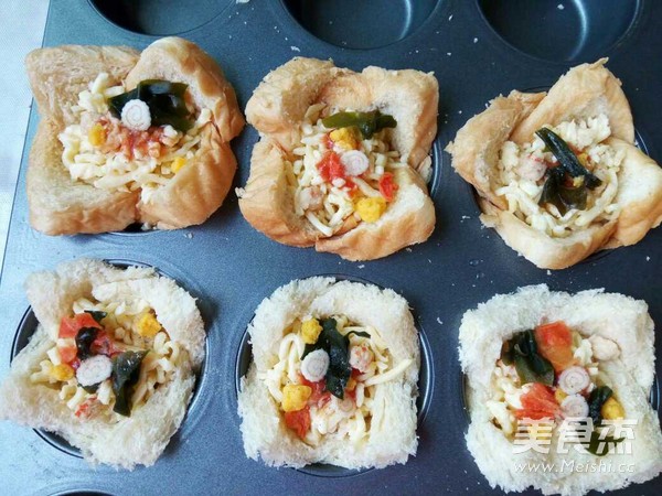 [jasmin Fun Baking] Fresh Shrimp and Fish Pan Mee Toast recipe