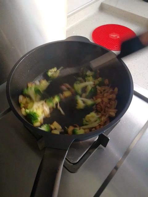 Broccoli Potato Baked Eggs recipe