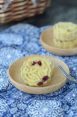 Cranberry Honey Mung Bean Cake recipe