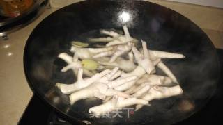 Secret Finger Sucking Chicken Feet recipe