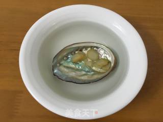 Abalone Shell Stewed Ginseng Slices recipe