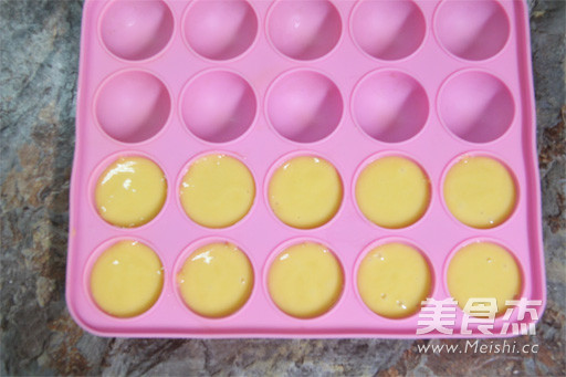 Bunny Lollipop Cake recipe