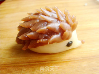 Little Hedgehog Snowy Mooncake [creative Mooncake] recipe