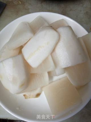 Spicy Stir-fried Sour Radish recipe