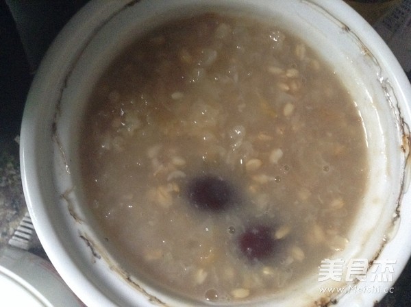 Tremella Oatmeal Honey Rose Porridge recipe