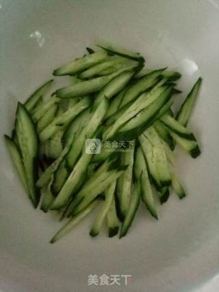 Green and White Silk Salad recipe