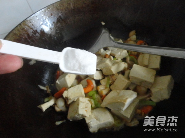 Scallops Stir-fried Tofu and Choy Sum recipe