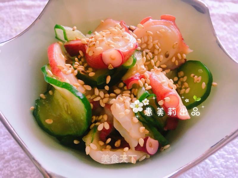 Japanese Cuisine: Octopus Foot Cucumber Refreshing Low Calorie Salad recipe