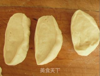 Bean Paste Meal Buns recipe