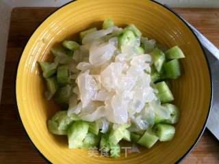 Cucumber Mixed Jellyfish recipe