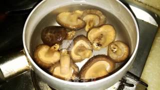 Shiitake Mushroom and Sticky Rice Shaomai recipe