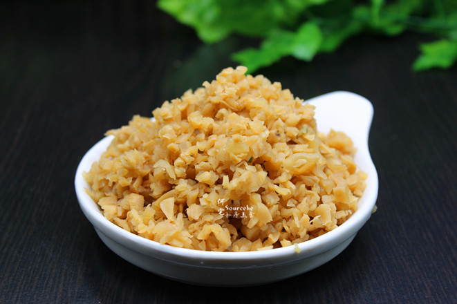 Stir-fried Leeks and Dried Radish recipe