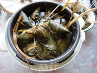 【dragon Boat Festival-zongzi】golden Dates and Bacon Zongzi recipe