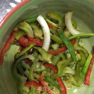 Donkey Meat Mixed with Double Pepper recipe