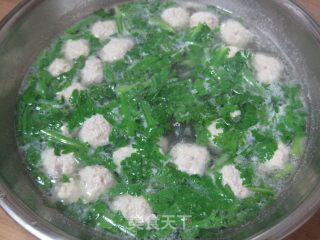 Chrysanthemum Meatball Soup recipe