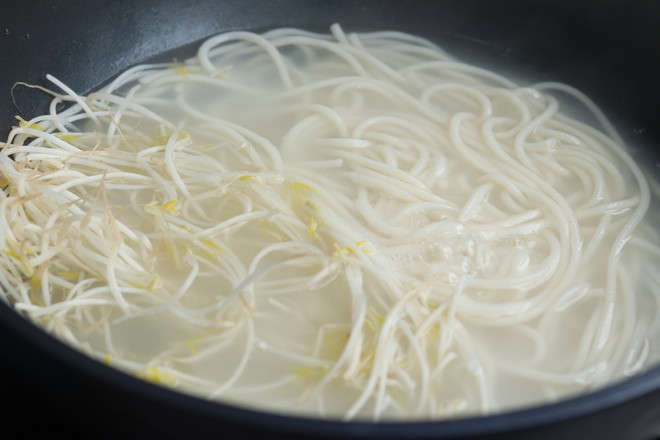 Hot and Sour Rice Noodles recipe