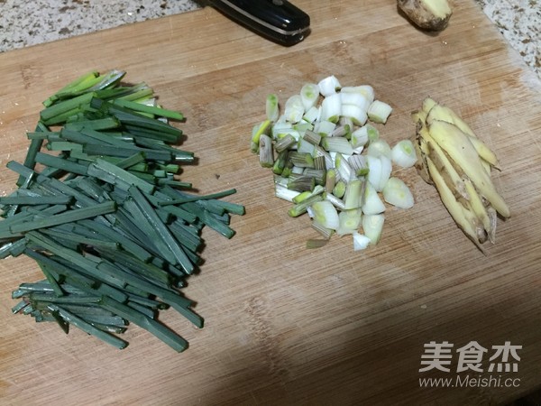 Fried Buckwheat Prawns recipe