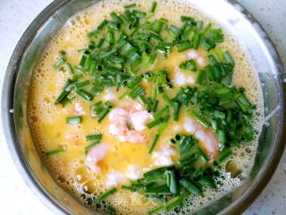 Fried Shrimp with Eggs recipe
