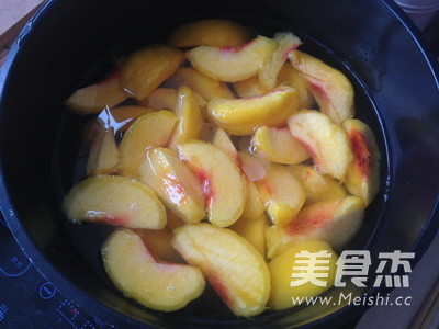 Yellow Peach in Syrup recipe