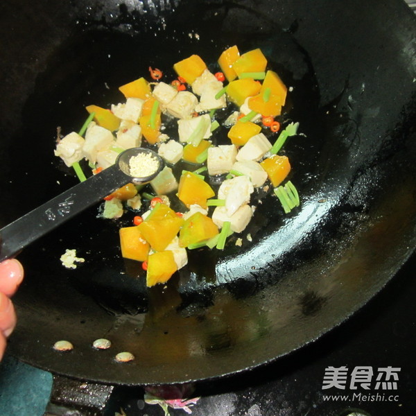 Soft Tofu with Diced Pumpkin recipe