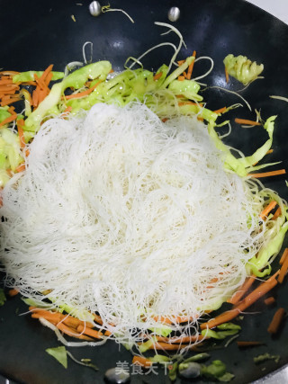 Fried Rice Noodles recipe