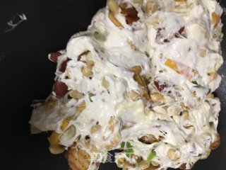 Dried Fruit and Nut Mixed Flavor Snowflake Crisp recipe